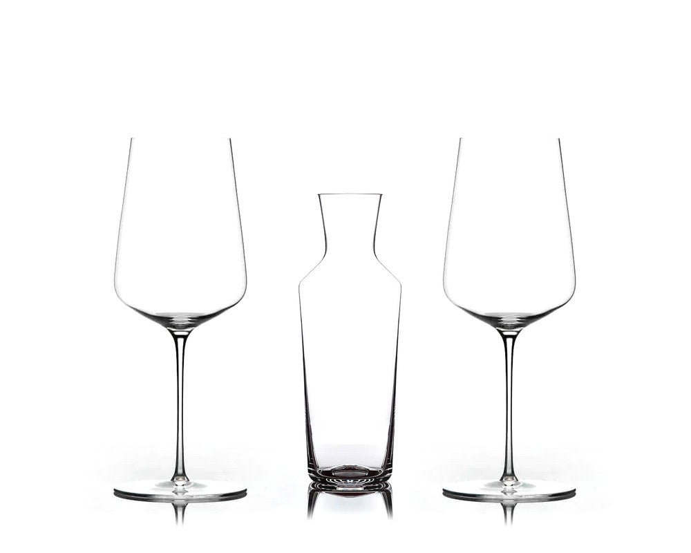 Two Zalto Universal glasses and a Zalto Carafe no. 75