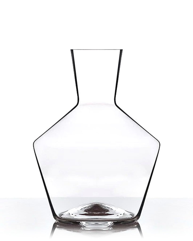 Zalto Axium decanter on a white background