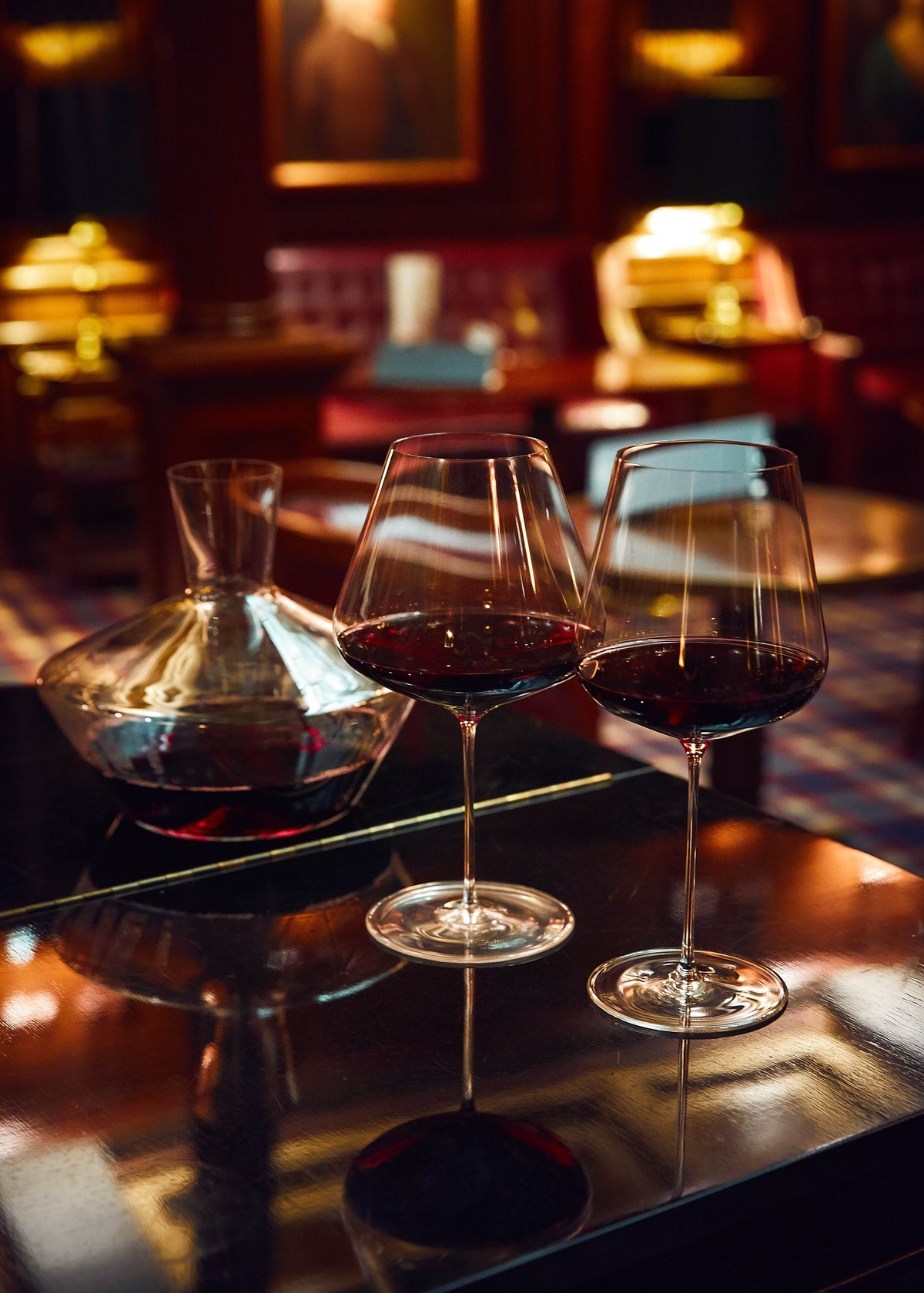 wine glass, red wine glass, wine glasses, zalto, zalto glasses, glassware,glassware dubai, burgundy glass