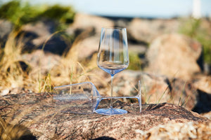 wine glass, red wine glass, wine glasses, white wine glass, zalto, zalto glasses, water glass, glassware, champagne glasses, glassware dubai, burgundy glass, wine decanter