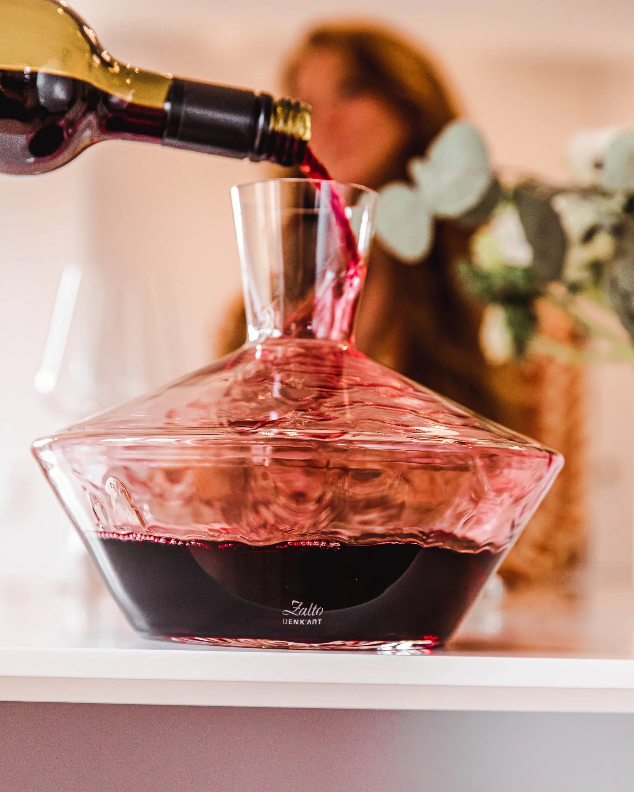 wine glass, red wine glass, wine glasses, white wine glass, zalto, zalto glasses, water glass, glassware, champagne glasses, glassware dubai, burgundy glass, wine decanter