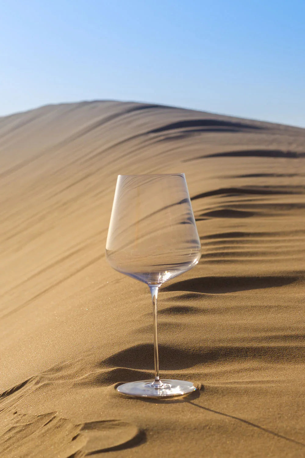 wine glass, red wine glass, wine glasses, zalto, zalto glasses, glassware,glassware dubai, burgundy glass